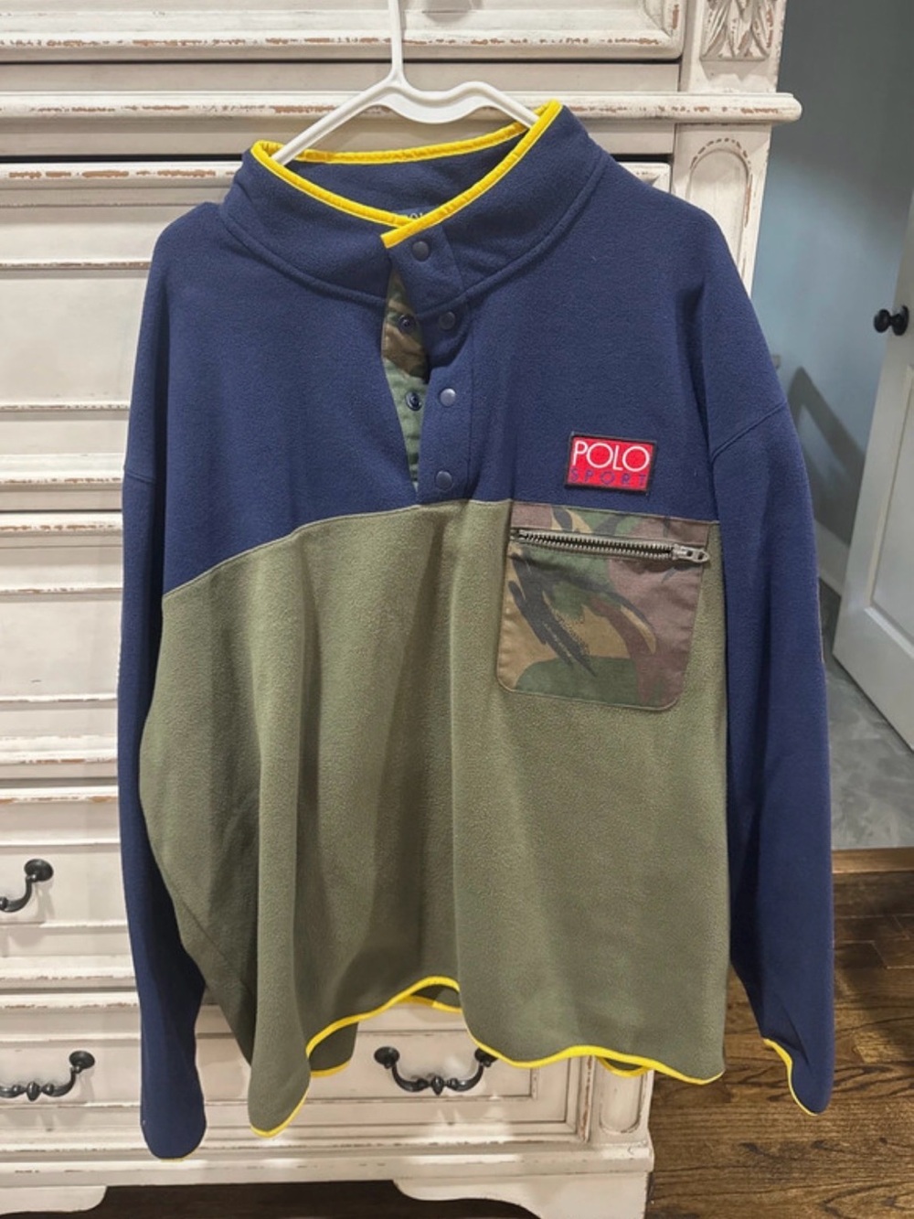 Ralph Lauren Navy & Olive Fleece Pullover with Camo Pocket